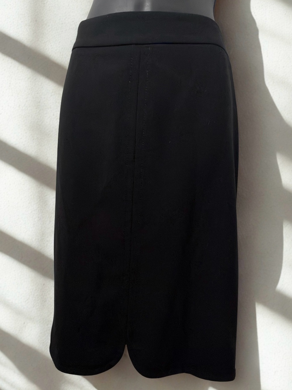 Women's Italian Black Pencil Skirt with Curved Hem